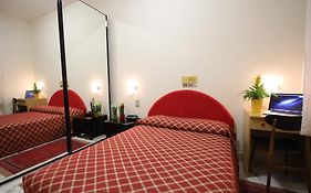 Hotel Villa Luca  3*